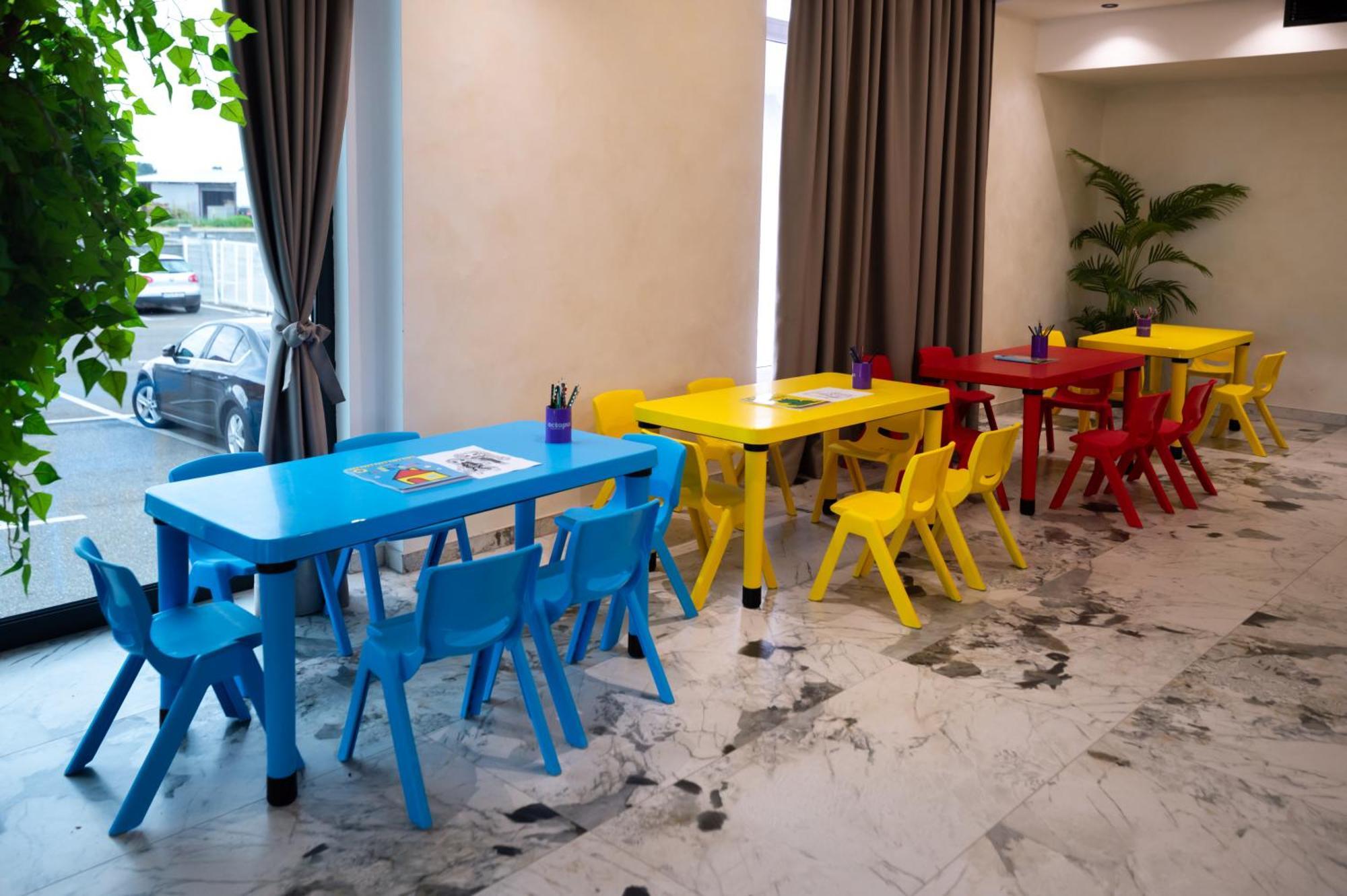 Hotel Nest Μπιέλινα Εξωτερικό φωτογραφία