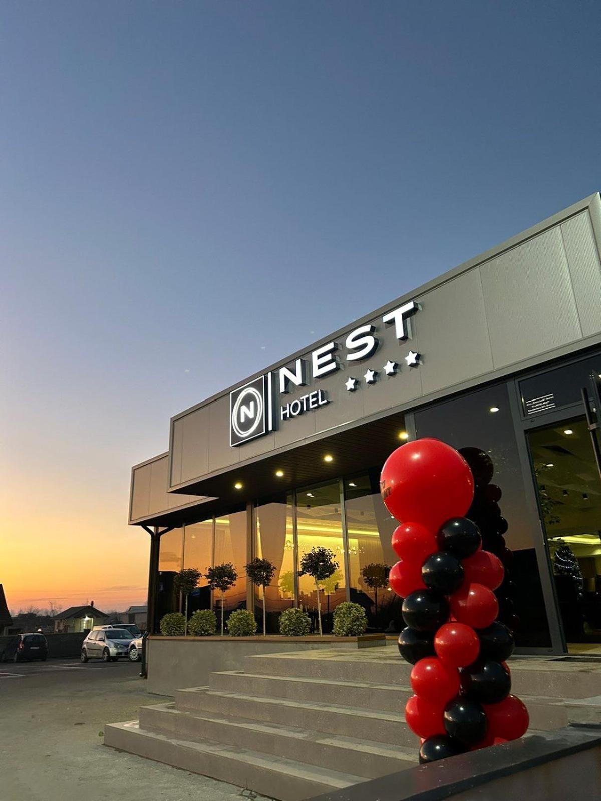 Hotel Nest Μπιέλινα Εξωτερικό φωτογραφία