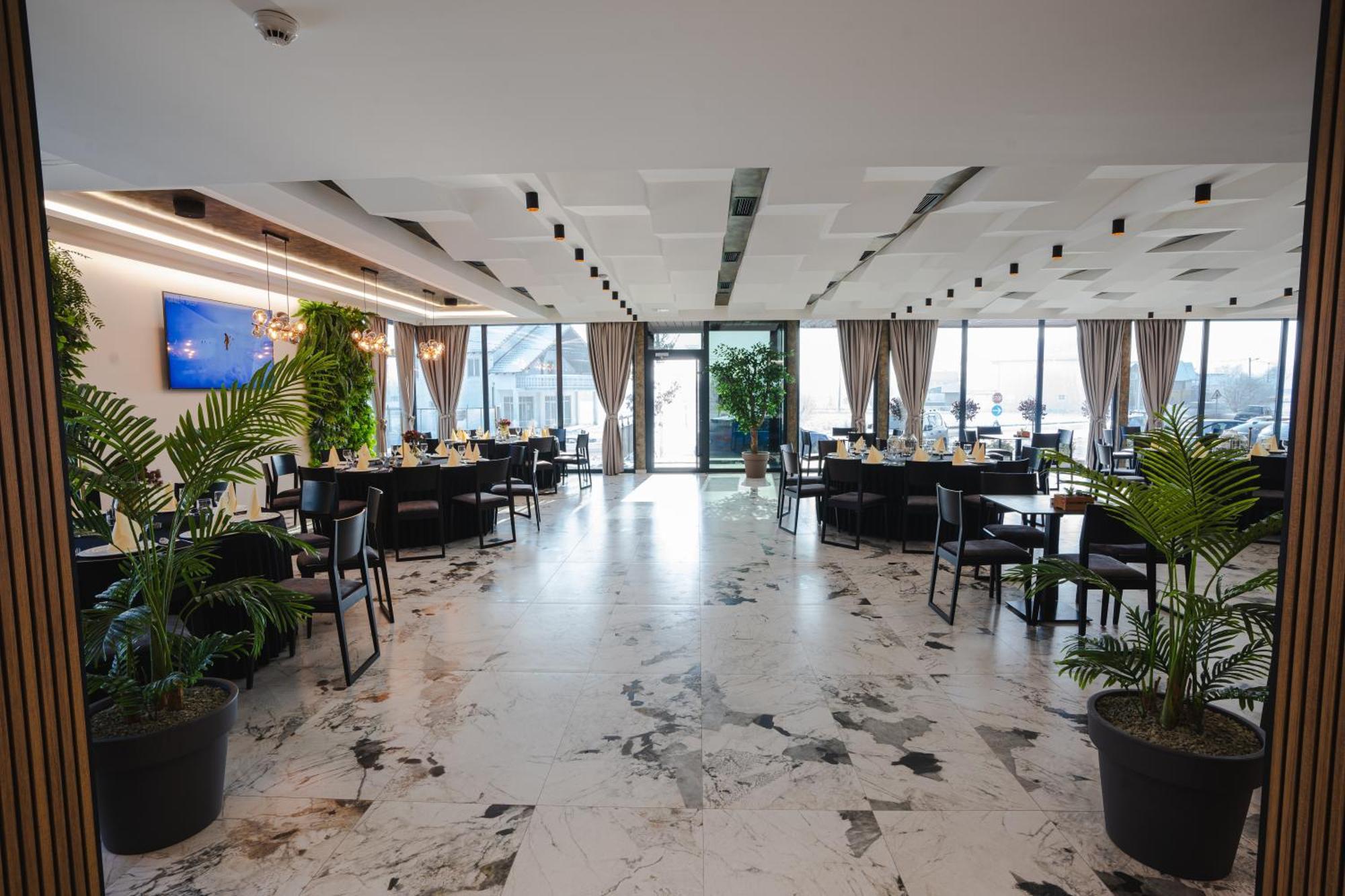Hotel Nest Μπιέλινα Εξωτερικό φωτογραφία