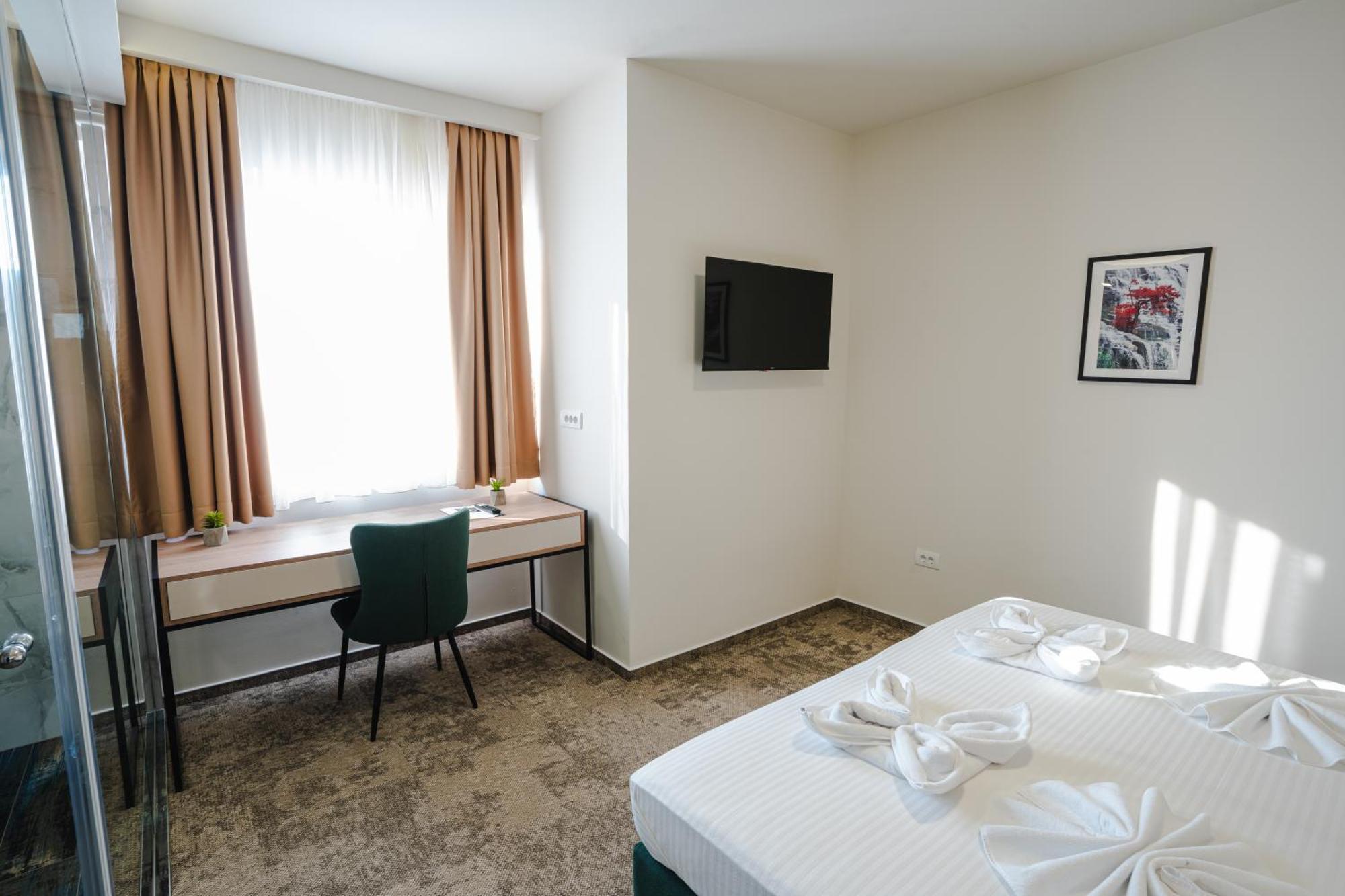Hotel Nest Μπιέλινα Εξωτερικό φωτογραφία