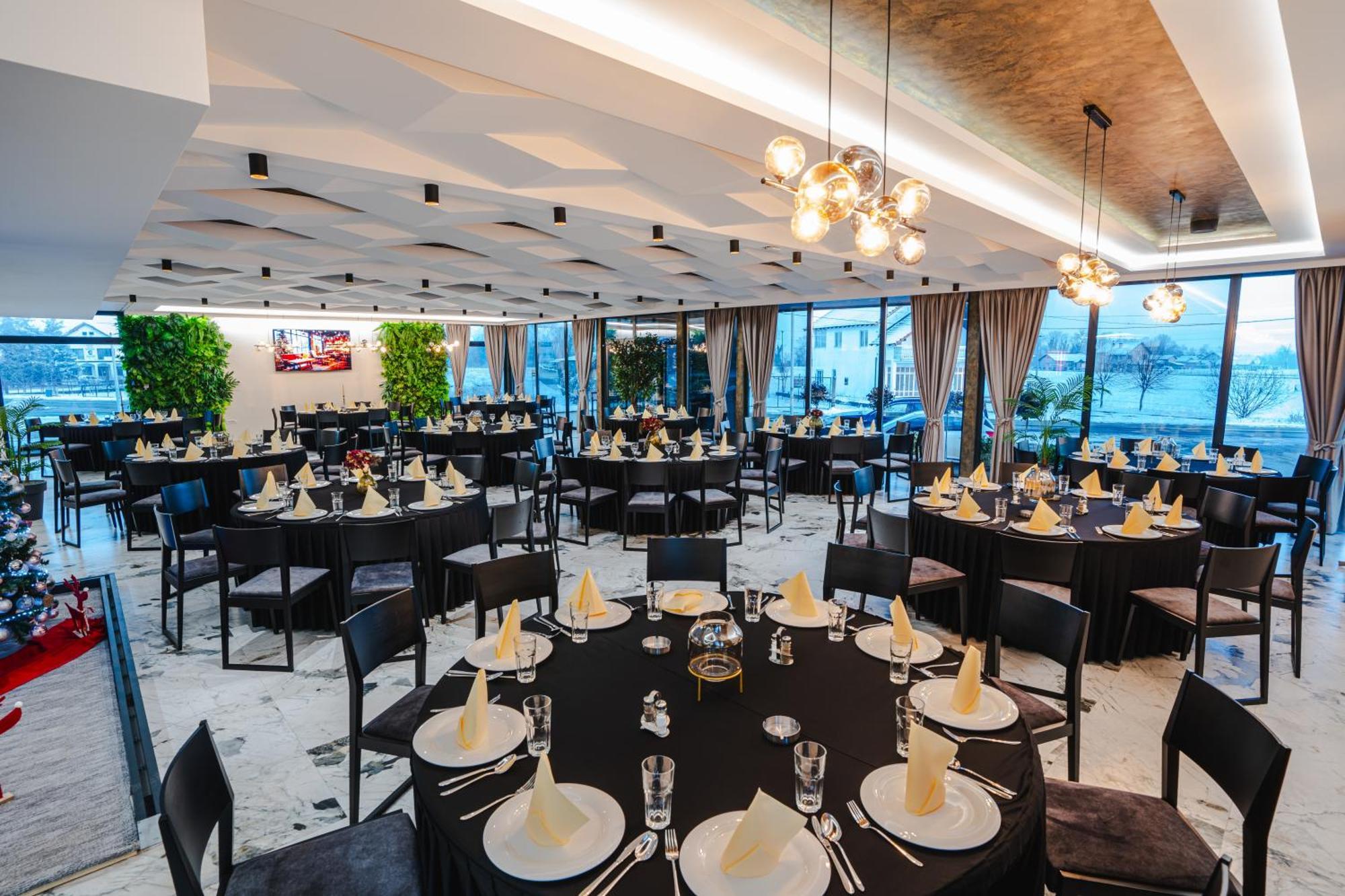 Hotel Nest Μπιέλινα Εξωτερικό φωτογραφία