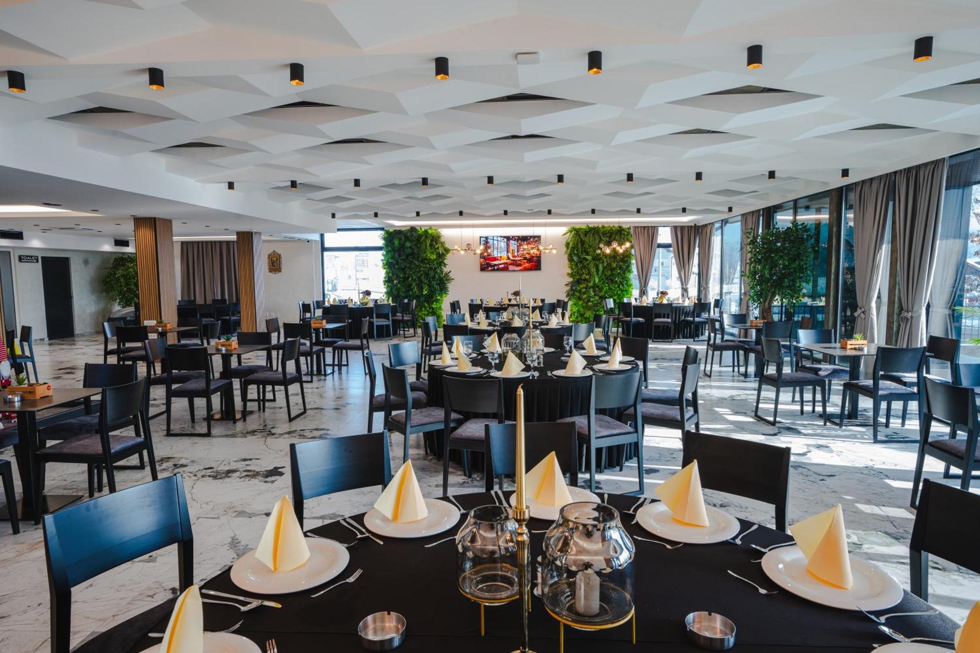 Hotel Nest Μπιέλινα Εξωτερικό φωτογραφία